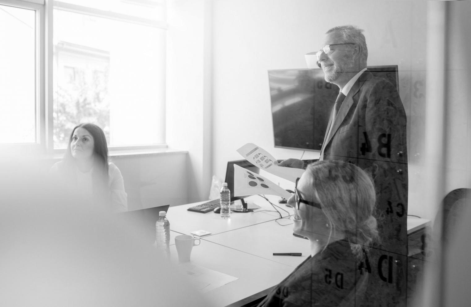 Finanzielle Planung und Strategieentwicklung
